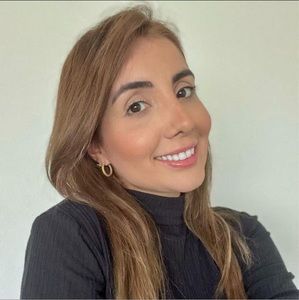 Meet your Posher, Maria fernanda